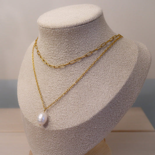 Layered Chain Gold Necklace with Freshwater Pearl