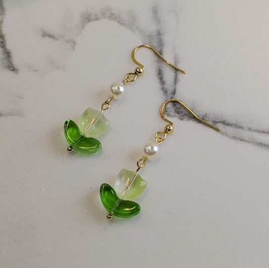 Green Tulip Flower & Peal Drop Hook Earrings - 18K Gold