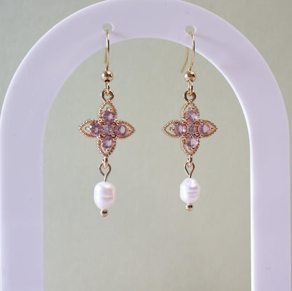 Pink Four-Leaf Flower Pear Earrings