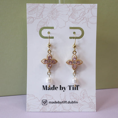 Pink Four-Leaf Flower Pear Earrings